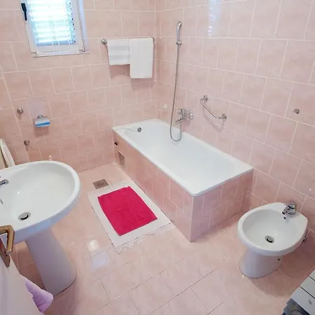 Apartmani Blazevic * Sveti Filip i Jakov